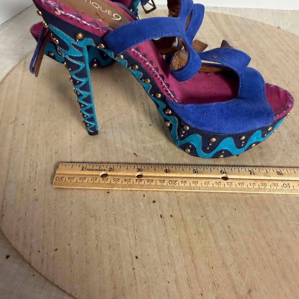 Boutique 9 Blue Suede Platform Heels Studded Ankle Strap Women’s 5.5 - Picture 9 of 9